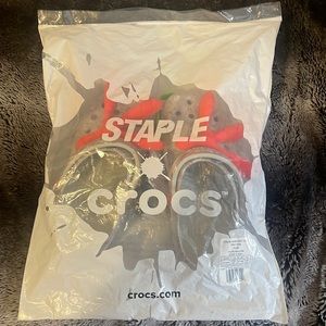 STAPLE X Crocs Sidewalk Luxe Classic Clog - Men’s Size 5 / Women’s Size 7